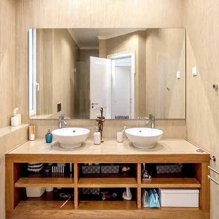 Grand By Homing Apartment